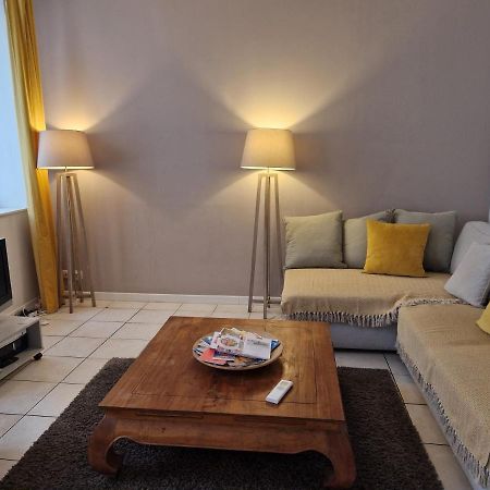 Ferienwohnung 2 Pieces Dans Le Centre Avec Petite Terrasse 3*** Marseilles Exterior foto
