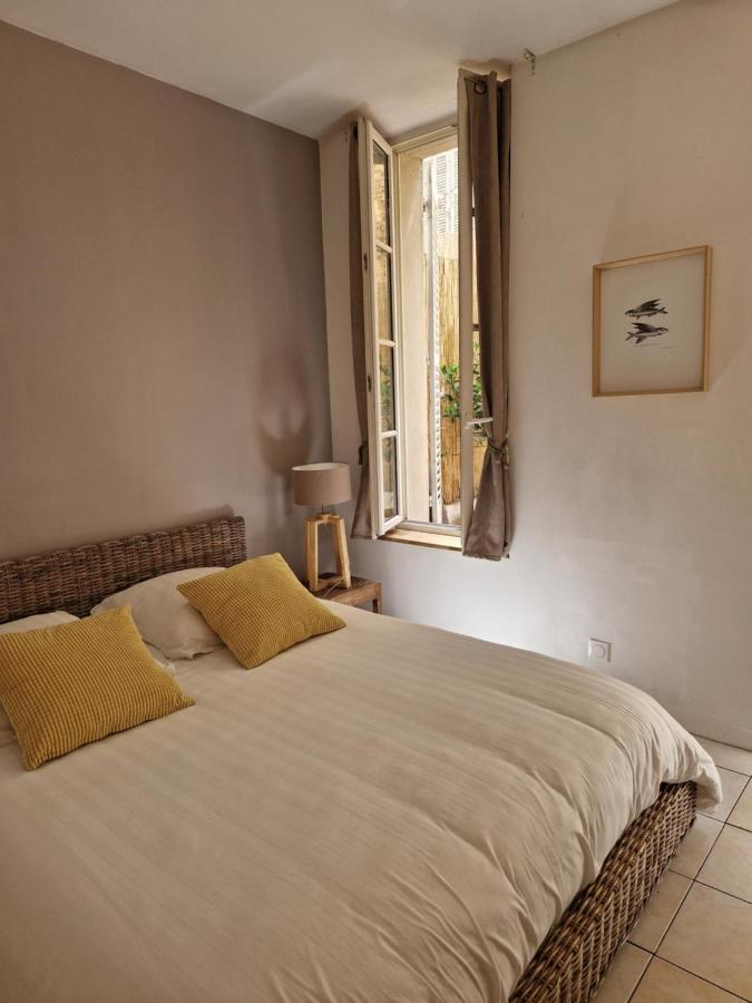 Ferienwohnung 2 Pieces Dans Le Centre Avec Petite Terrasse 3*** Marseilles Exterior foto