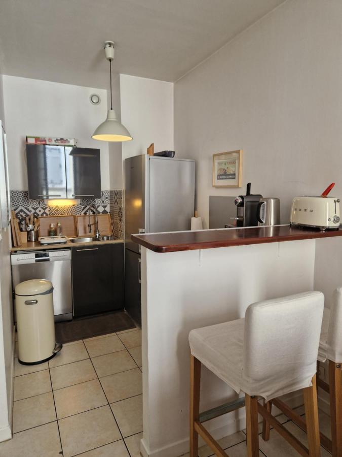 Ferienwohnung 2 Pieces Dans Le Centre Avec Petite Terrasse 3*** Marseilles Exterior foto