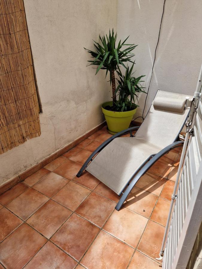 Ferienwohnung 2 Pieces Dans Le Centre Avec Petite Terrasse 3*** Marseilles Exterior foto